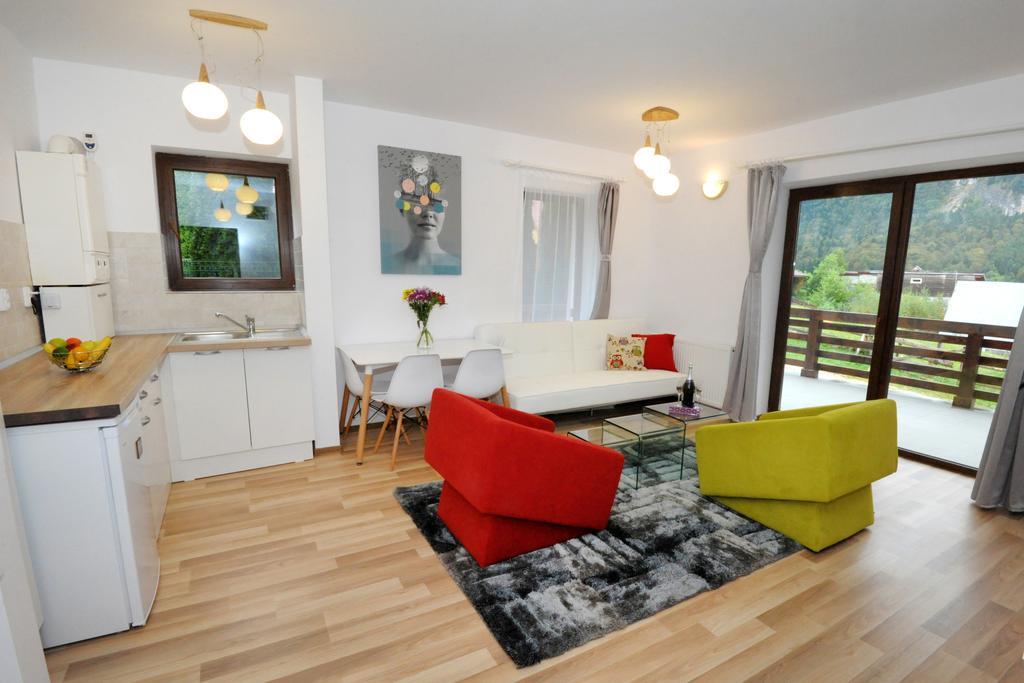 Yael Luxury Apartments 1 Buşteni Extérieur photo