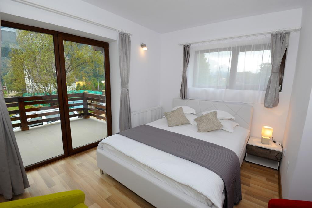 Yael Luxury Apartments 1 Buşteni Extérieur photo