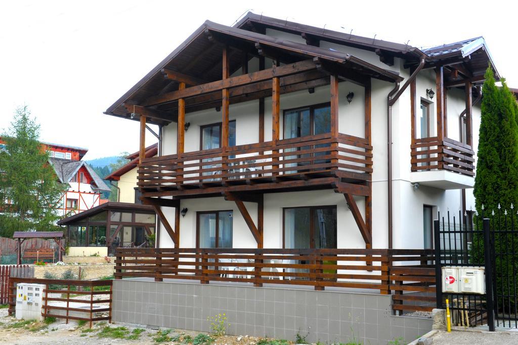 Yael Luxury Apartments 1 Buşteni Extérieur photo