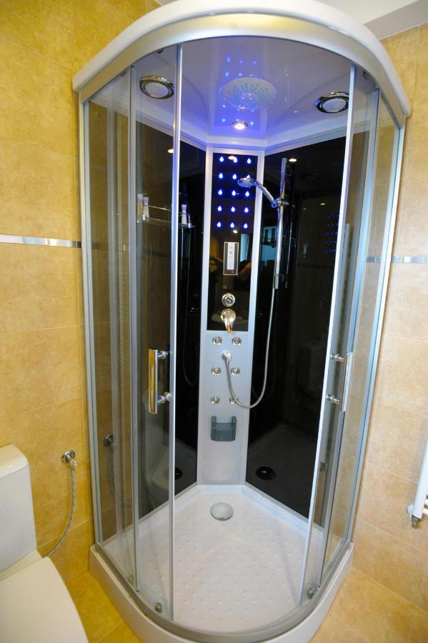 Yael Luxury Apartments 1 Buşteni Chambre photo